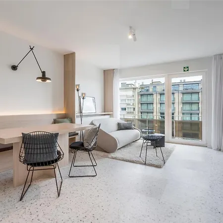 Luxurious And Unique Design App Centre Apartament Koksijde